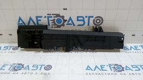 Кронштейн радіатора лівий BMW F30 12-16 N20 BAPMIC
