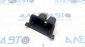 Накладка замка багажника VW Passat b7 12-15 USA черная, потерта