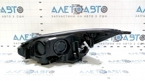 Фара передняя правая голая Ford Focus mk3 11-14 дорест темная