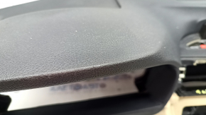 Торпедо передняя панель с AIRBAG BMW 3 F30 12-18 4d черная с бежевым без проекции, царапины, надломана сетка, под чистку