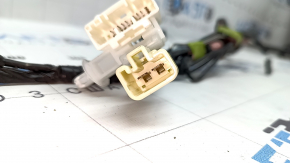 Проводка двери багажника Toyota Prius 50 16-22 нижняя