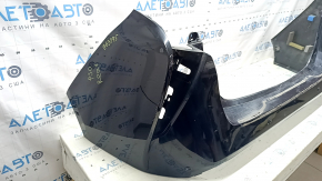 Бампер задний голый Toyota Prius 50 16-18 под парктроники, церный, царапины