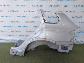 Чверть крило задня ліва BMW X5 E70 07-13 відпиляна, срібло, тички