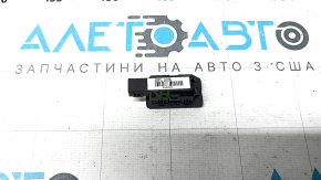 Плафон освещения пространства ног пассажира Volvo XC90 16-22