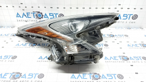 Фара передняя правая Toyota Prius 50 16-18 LED под полировку, царапины
