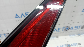Фонарь нижний бампер левый Toyota Prius 50 16-18 царапины, стекло грязное изнутри
