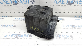 Корпус АКБ BMW 3 F30 12-18 под капотом, нат фрагмента