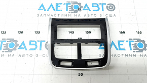 Накладка центральної консолі задня Volvo XC90 16-25 тип 1, чорний глянець, подряпини, тичка