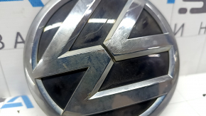Эмблема VW двери багажника VW Tiguan 18-21 царапины