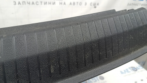 Накладка проема багажника VW Tiguan 18-24 черная, царапины