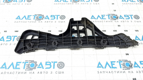 Кріплення заднього бампера праве Toyota Prius V 12-17-