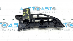 Кріплення переднього бампера правий Toyota Prius V 12-17-