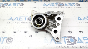 Корпус масляного фильтра Toyota Prius 50 16-17