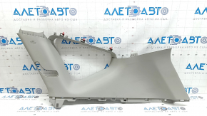Накладка задней стойки правая Toyota Prius V 12-17 серая, 2 части, потерта, царапины