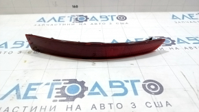 Отражатель заднего бампера правый VW Jetta 15-18 USA