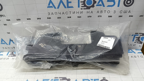 Дефлектор радиатора правый Kia Soul 20-25 2.0