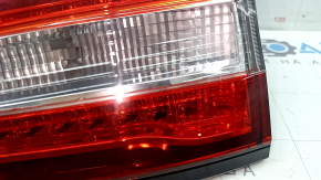 Фонарь внутренний крышка багажника правый Jeep Cherokee KL 14-18 дорест, контакт с водой, рабочий, царапины