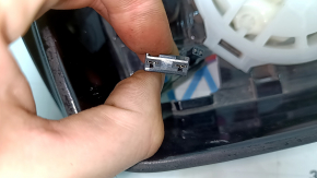 Корпус бокового зеркала левого Toyota Prius 50 16-20 с проводкой и механизмом, без кронштейна, черный, 6 пинов