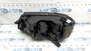 Фара передняя правая VW Tiguan 18-21 галоген, ДХО LED, сколы, царапины