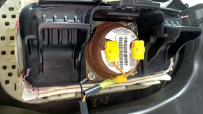 Торпедо передняя панель с AIRBAG Chevrolet Volt 16-19 черная, тычки, ржавый пиропатрон
