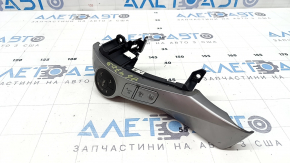 Кнопки управления на руле левые Toyota Prius V 15-17 под голосовое, царапины