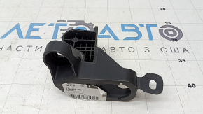 Кронштейн отбойника капота левый Volkswagen ID.4 21-26