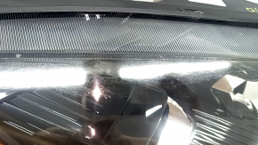 Фара передняя правая Ford Escape MK4 20-22 галоген + LED DRL, полез лак