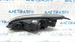 Фара передняя правая Ford Escape MK4 20-22 галоген + LED DRL, полез лак