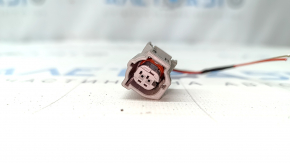 Фишка на звуковой сигнал Warning Buzzer Toyota Prius V 12-17