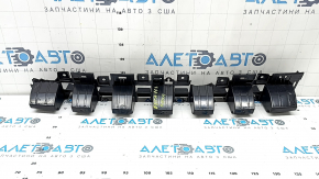 Абсорбер заднего бампера Ford Escape MK4 20-26 треснут, надломан, отсутствует фрагмент