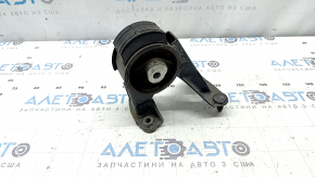 Подушка двигуна задня Toyota Prius V 12-17 мікротріщини