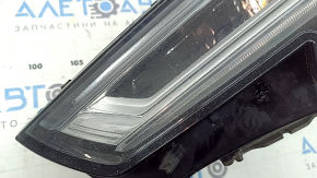 Фара передняя левая в сборе Audi A4 B9 17-19 Full LED, царапины, сколы, под полировку