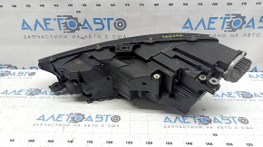 Фара передня права в зборі Audi A4 B9 17-19 Full LED, подряпини, сколи, під полірування