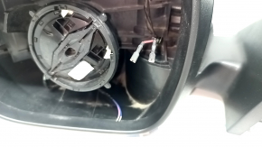 Зеркало боковое левое в сборе Ford Escape MK4 20-26 7 пинов, подогрев, BSM, черное, без зеркального элемента, царапины
