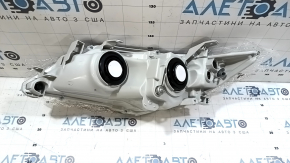 Фара передняя правая Toyota Camry v50 12-14 голая usa SE