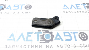 Кронштейн амортизатора двери багажника правый Toyota Prius V 12-17