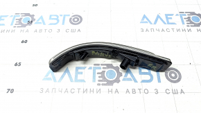 Поворотник бокового зеркала правый Kia Niro 17-22 царапины