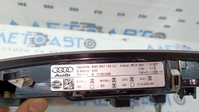 Плафон освещения передний в сборе Audi A4 B9 17-19 серый, под люк, с кнопкой SOS, царапины