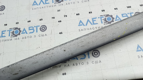Молдинг порога правый Audi A4 B9 17-19 S-Line 195см, серебро, сколы, потерт