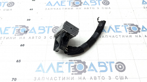 Фишка на блок ABS Toyota Prius V 15-16
