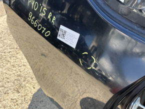 Четверть крыло задняя правая Toyota Prius V 12-17 на кузове, черная, вмятинки, тычки