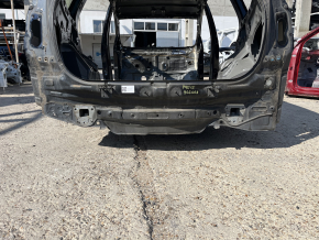 Задняя панель Toyota Prius V 12-17 на кузове, черная