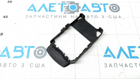 Накладка датчика слепых зон BSM левая Audi A6 C8 19-25 S-Line, трещина