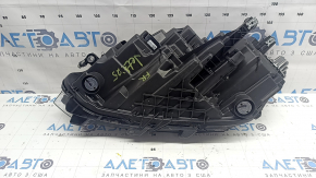 Фара передня права VW Jetta 25-26 у зборі LED, без range control, затерта сколи