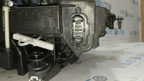 Фара передняя левая VW Jetta 19-24 LED желтая вставка