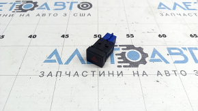 Кнопка аварийной сигнализации VW Jetta 19-26