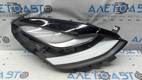 Фара передняя правая Tesla Model 3 18-20 LED