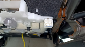 Водительское сиденье Toyota Prius 50 19-22 без airbag, ткань, черная, механическое, подогрев