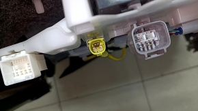Пассажирское сиденье Toyota Prius 50 19-22 без airbag, ткань, черная, механическое, подогрев