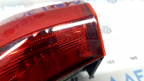 Ліхтар нижній бампер лівий Toyota Prius 50 19-22 подряпини